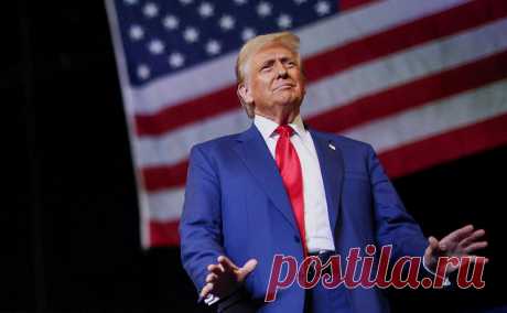 FT узнала о плане Трампа «голокружительно» решить конфликт на Украине. Речь идет о «переосмыслении» Минских соглашений и снятии вопроса о членстве Киева в НАТО, чтобы Россия пошла на переговоры, пишет FT. Москва заявляла о готовности рассмотреть любые варианты соглашений, но с учетом реалий на земле