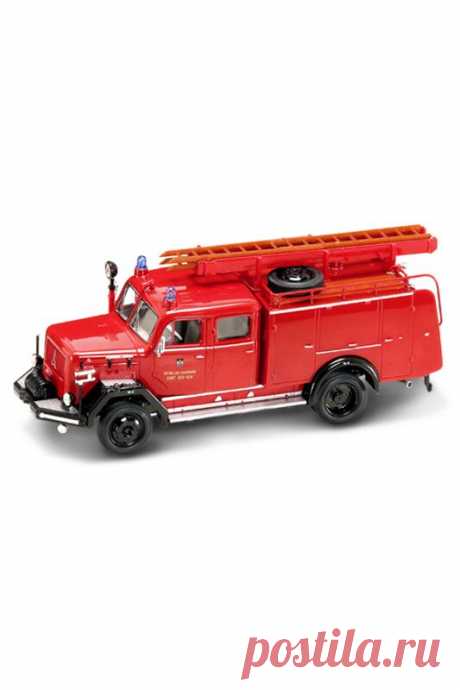 Купить Коллекционная машинка YAT MING, LUCKY TOYS 43015 КРАСНЫЙ со скидкой в интернет-магазине kupivip.ru - распродажа