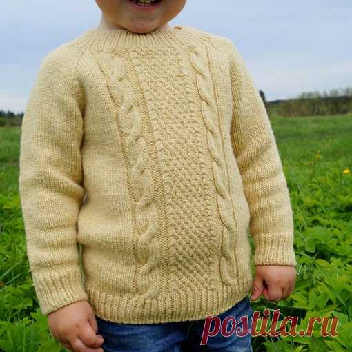 Свитер для мальчика 3-4 лет. Связан из пряжи Вискомерино, в 2 нити. Спицы 3,5, расход 7,5 мотков.
 Схему вязания и видео, как вязать росток можно посмотреть на нашем канале в телеграм  https://t.me/knitideas