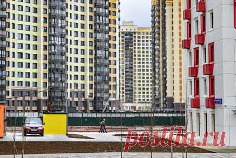 Названы округа Москвы с самым высоким спросом на новостройки. С января 2021-го по февраль 2022 года наибольший спрос на жилье в новостройках зафиксировали в Юго-Восточном административном округе Москвы — на него пришелся 21 процент от всех сделок. Об этом сообщает РБК со ссылкой на данные агентства недвижимости «Азбука жилья». Меньше всего сделок пришлось на Зеленоград.