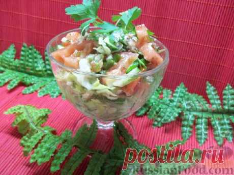 Рецепт: Салат с консервированной рыбой и свежими овощами на RussianFood.com