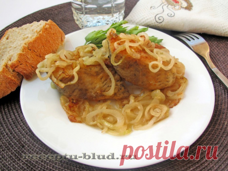 Рыба в луковой шубе