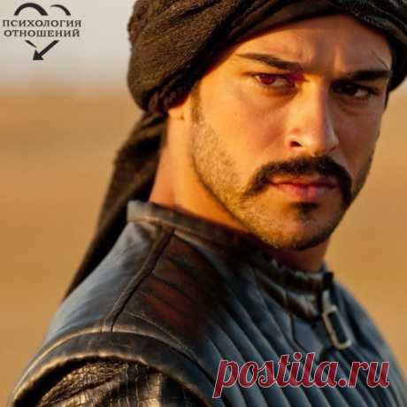 Мужчину красят не громкие слова, а правильные поступки.