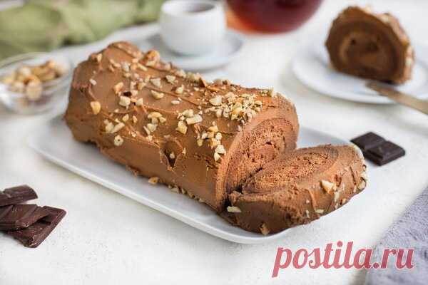 Бисквитный рулет с шоколадным кремом. Просто и очень вкусно | Елена Чазова | Яндекс Дзен