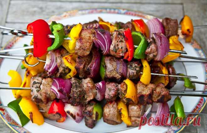 Приготовить вкуснейший шашлык: практическое руководство | BroDude.ru
