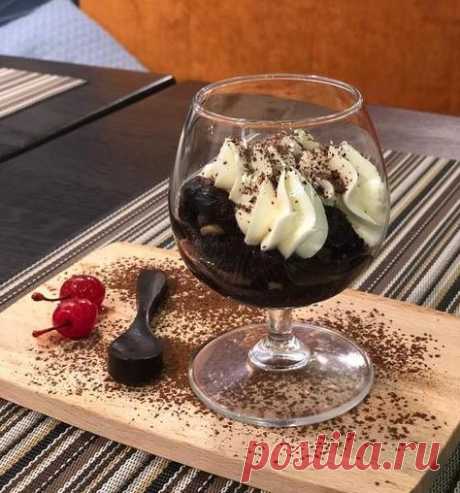 Пьяный чернослив фаршированный грецким орехом