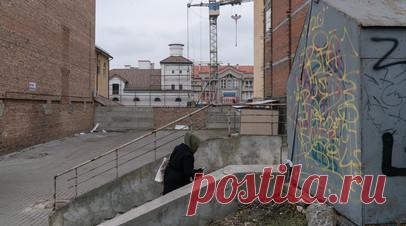 Жители двух сёл Ивано-Франковской области отказались сносить советские памятники. Жители двух сёл в Ивано-Франковской области Украины отказались сносить памятники советским солдатам, сообщил директор Ивано-Франковского областного музея освободительной борьбы имени Бандеры Ярослав Коретчук. Читать далее