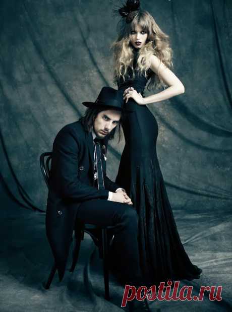 Эбби Ли Кершоу (Abbey Lee Kershaw) и Мэтью Хатчинсон (Matthew Hutchinson) в фотосессии Алекси Любомирски (Alexi Lubomirski) для журнала Vogue Germany (август 2010).