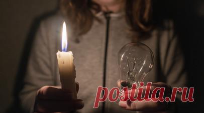 В Петропавловке вернули свет и газ после нештатного схода боеприпаса. В селе Петропавловка в Воронежской области восстановили электро-, газо- и теплоснабжение после инцидента с нештатным сходом боеприпаса во время полёта самолёта российских ВКС. Об этом сообщил глава администрации Острогожского района Сергей Хорошилов. Читать далее