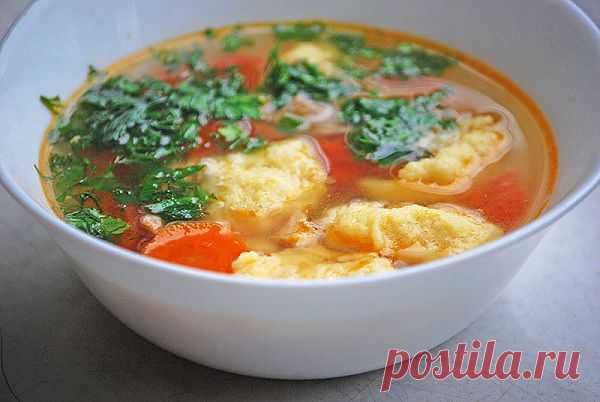 Легкий куриный суп с клецками | Вкусные Рецепты