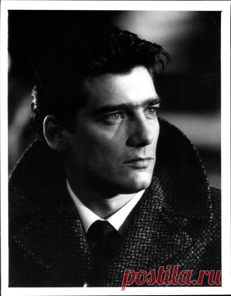 Кен Уол
