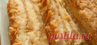 Болгарский яблочный пирог или пирог «3 стакана» Этот удивительно вкусный, нежный яблочный пирог с манкой является блюдом болгарской кухни.... Ингредиенты: Мука пшеничная — 1,5 стакана Сахар — 1 стакан Яйцо куриное — 2 шт.
Масло сливочное — 50 г Лимонный сок — 1-2 ст. л. Ваниль — по вкусу Молоко сгущенное (не вареное) — 1 банка Яблоко — 8 шт.
Манка — 4 ст. л
Болгарский яблочный пирог или пирог «3 стакана».
Этот удивительно вкусный, нежнейший яблочный пирог с манной крупой является блюдом болгар…