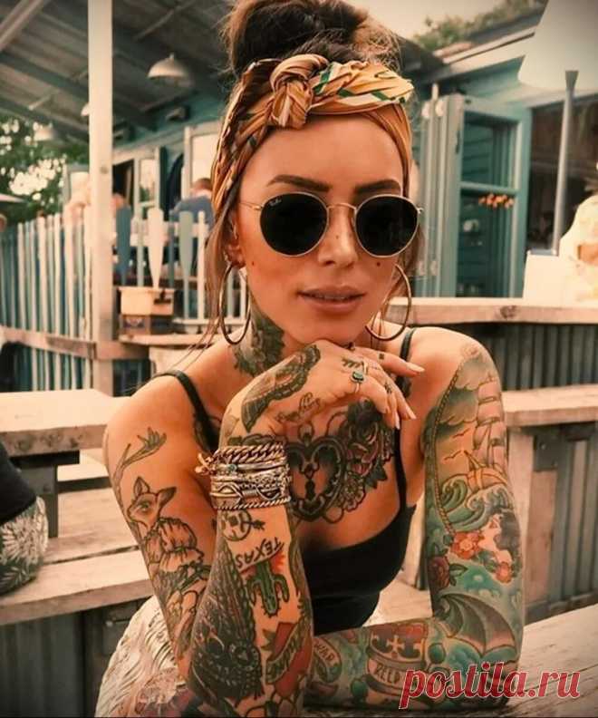 Цитата психолога Альфреда Адлера, которая объясняет нанесение татуировок
Кому как, а мне не нравятся татуированные люди. Особенно девушки. Зачем они терпят кучу времени нанося татуировки? Ради красоты Вышел у меня спор в соцсети с девушкой, которая разрисовала себя почти всю. У меня был лишь один вопрос Зачем? Так как мы с ней давно общаемся и человек она в целом адекватный (во многих вопросах, […]
Читай дальше на сайте. Жми подробнее ➡