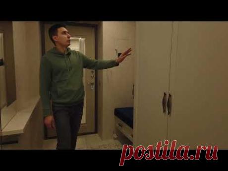 Прихожая современная классика