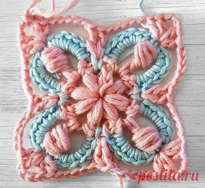 Очень интересный квадратный мотив крючком. Схема. / knittingideas.ru