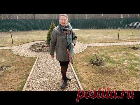 Показ изделий в технике Crazy Wool, pizza. Стеганые пальто и кардиган из пряжи в смешанной технике