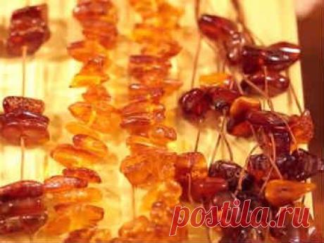 Свойства янтаря. Лечебные бусы из необработанного янтаря.