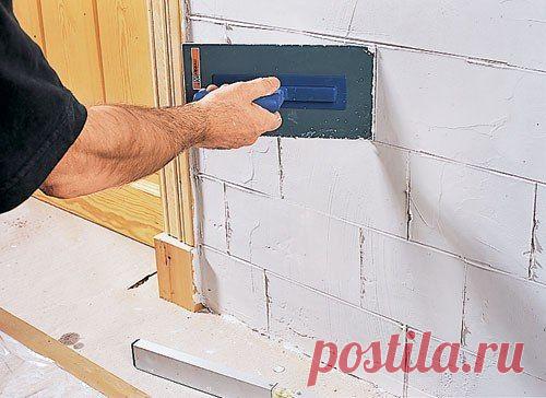 Фотографии на стене сообщества | 32 793 фотографии.3. Вертикальные швы выполняйте короткой стороной гладилки. Ее располагают наклонно к стене и вдавливают в мягкую шпаклевку.