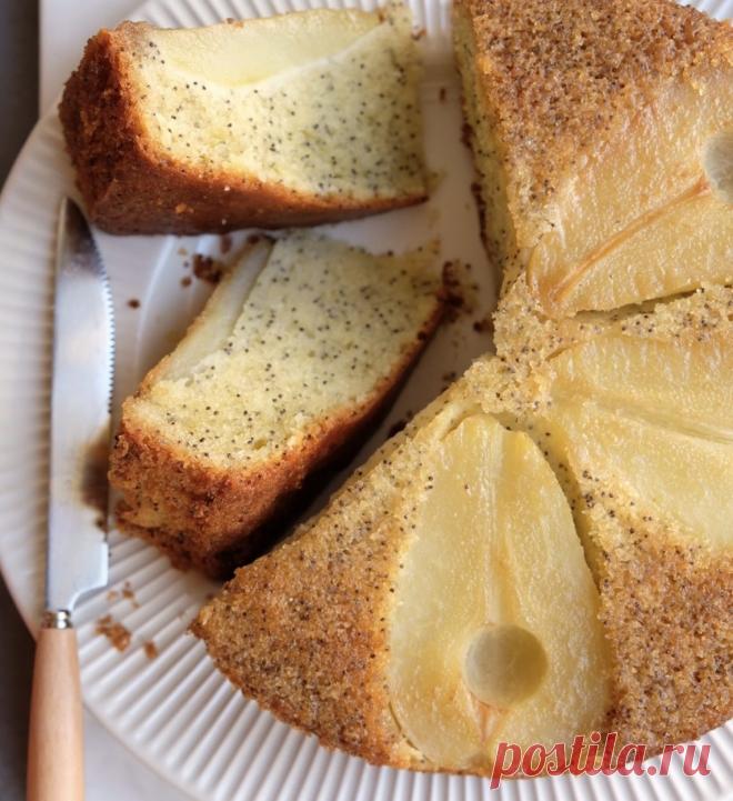 Сливочный пирог с грушами и маком • Dolce Vita Blog Ароматный мягкий пирог со сливочным маслом, сочными карамельными грушами и маком. Простой рецепт с пошаговыми фото. Что приготовить из груш?