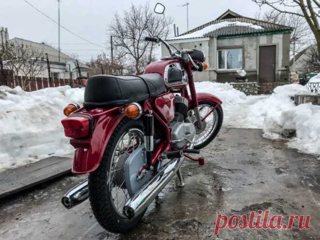 Jawa 350 634-01 - «вишневка», которая сменила «старуху» / Назад в СССР / Back in USSR