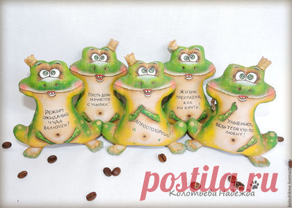 Купить Лягухи позитивные - зеленый, лягушка, лягушка игрушка, кофейные позитивчики, позитив, кофейная игрушка