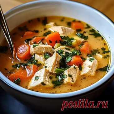 Heirate Mich Hähnchensuppe Einleitung Es gibt etwas Beruhigendes an einer heißen Schüssel Hähnchensuppe. Besonders, wenn sie so lecker und herzerwärmend ist wie diese „Heirate Mich Hähnchensuppe“. Der Name klingt vielleicht ein bisschen lustig,