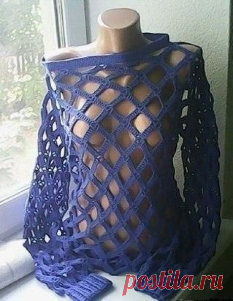 Сетчатая кофточка крючком Набирается цепочка из воздушных петель нужного размера + 5 петель подъема.  2 ряд чередуются столбики с накидом и 2 воздушных петли, провязывается в каждую третью петлю.