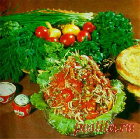 Салат из куриной грудки по-охотничьи
Для приготовления блюда Салат из куриной грудки по-охотничьи необходимы следующие ингредиенты: 300 гр вареной курицы (грудки), 2 средних помидора, 1 крупная вареная свекла, 1 небольшое яблоко, 200 гр майонеза, соль на пробу.