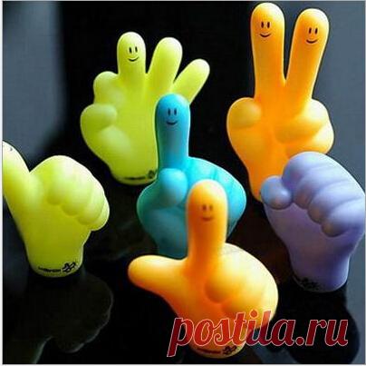 10 прикольных магнитов на холодильник