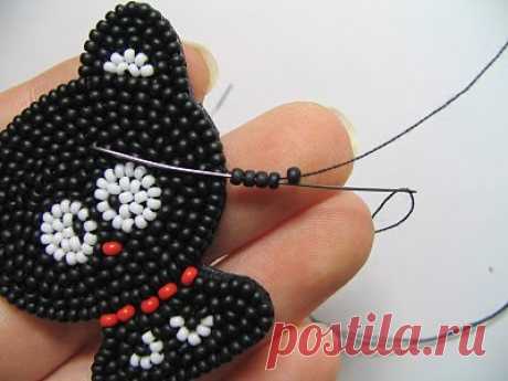 Gift presents: bead embroidery, kitty brooch tutorial, kids craft ideas ~ Craft , handmade blog