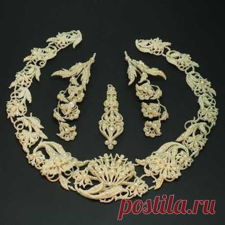 Ювелирные истории: seed pearl (семена жемчуга)