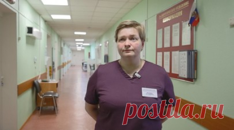 Просто продолжали работать: врачи-онкологи с Камчатки — об операции во время землетрясения. Врачи-онкологи, проводившие операцию во время землетрясения на Камчатке, рассказали, как это происходило. Когда начались толчки, они зафиксировали пациентку, чтобы не упала со стола, а также инструменты и аппарат для наркоза. По словам заведующей отделением Яны Гвоздевой, мысли были лишь о том, когда закончится землетрясение и можно будет продолжить работу. Пациентка сейчас в реанимации в стабильном…