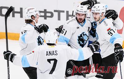 Минское "Динамо" обыграло "Адмирал" и возглавило Западную конференцию КХЛ. Встреча во Владивостоке завершилась победой гостей со счетом 4:1