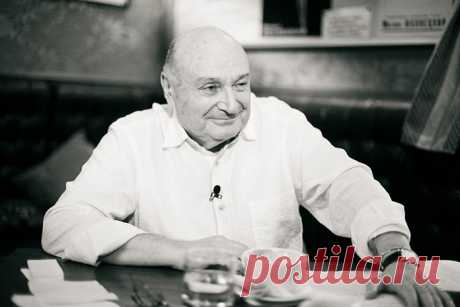 Михаил Жванецкий: «Очерк о красивой женщине». Как же точно подмечено! Красивая женщина – достояние нации...