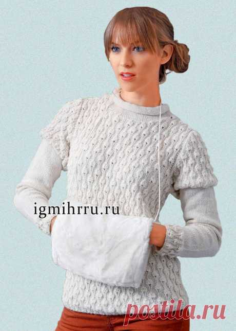 Белый пуловер с шишечками, из мягкой теплой пряжи бэби альпака. Вязание спицами