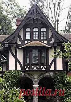 дворцы и дома