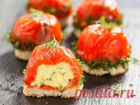 Закуска из красной рыбы с сыром - "Бомбочки" | Кулинарные записки обо всём | Пульс Mail.ru Оригинальное угощение для любого праздничного стола.