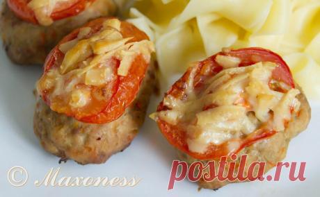 Запеченные котлетки из индейки.