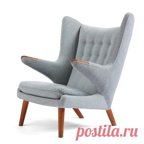 NORDIC Modern Furniture and Lighting
Hans J Wegner, a 'Papa Bear' easy chair, AP-stolen, Denmark 1950-60s. - Bukowskis