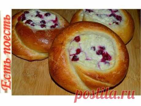 Улитки творожно-ягодные. Слоёные и нежные.