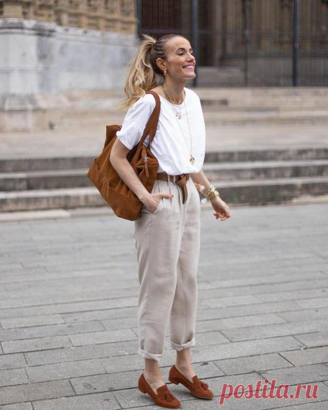 7 стильных вещей для базового летнего гардероба
Мода так быстро меняется, что долгожданное лето вдруг оборачивается проблемой, когда открываешь шкаф и понимаешь, что надеть то и нечего. Но если подобран базовый гардероб, все остальное становится простым и понятным: нужно лишь прикупить парочку модных трендов, чтобы картинка сложилась без особых хлопот. Белая футболка Фото:...
Читай дальше на сайте. Жми подробнее ➡