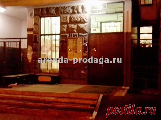 сдам 1 -к кв. Реутов. ул молодежная 2. Общая площадь 38 Этаж 3/17 Жилая площадь 18 площадь кухни 9 балкон сан узел(совмещенный) квартира в хорошем состоянии,есть мягкая мебель ,кухонный гарнитур,холодильник, стиральная машина,СВЧ, телевизор в комнате и на кухне,телефон. сдается на длительный срок, стоимость: 28 т.р./мес.