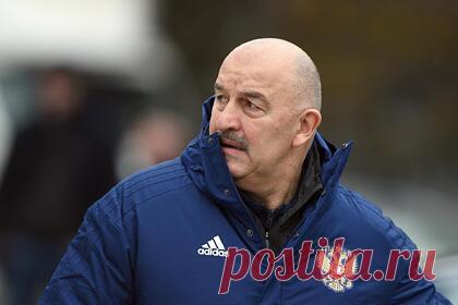 Черчесов назвал предпочтительного соперника для сборной России в стыковых матчах. Бывший главный тренер сборной России по футболу Станислав Черчесов заявил, что Турция была бы наиболее предпочтительным соперником для российской национальной команды в первом раунде стыковых матчей за выход на чемпионат мира-2022. Россияне также могут сыграть с Уэльсом, Чехией, Северной Македонией или Польшей.