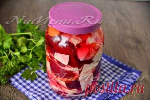 Капуста со свеклой в банках крупными кусками