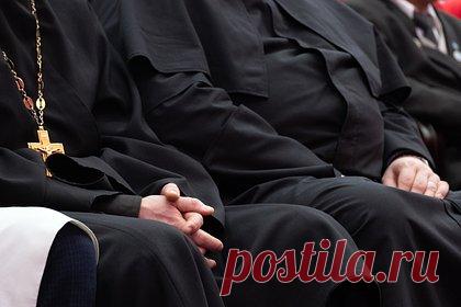 Бывший белгородский монах получил пять лет колонии за призывы к терроризму. В Белгородской области суд приговорил к пяти годам лишения свободы бывшего местного монаха за призывы к терроризму. Монах-отшельник из Валуйского района оправдывал теракты и призывал совершать их. Он публиковал соответствующие видеоролики и посты в Telegram. Отмечается, что мужчину ранее лишили монашеского чина.