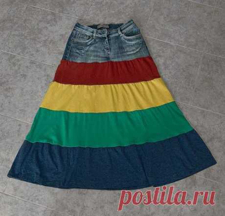 denim into a skirt with old t-shirts