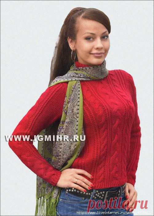 Тепло и комфортно. Красный свитер со жгутами и косами. Спицы.