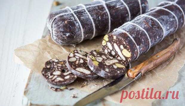 Рецепт шоколадной колбасы: как приготовить вкусный десерт родом из детства - Рецепты и советы