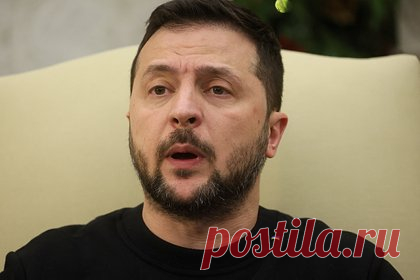 Зеленский прибыл с неанонсированным визитом в Норвегию. Президент Украины Владимир Зеленский прибыл с неанонсированным визитом в столицу Норвегии Осло. Сообщается, что после визита в США самолет украинского президента приземлился в Норвегии. Зеленский примет участие в саммите лидеров северных стран, который пройдет в Осло 13 декабря.