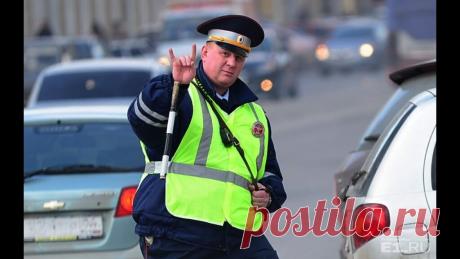 Гаишник. Почему мы так не любим инспекторов ДПС? Почему мы так не любим инспекторов ДПС? Почему в каждом видим последнюю сволочь и взяточника, который так и норовит ободрать тебя как ...